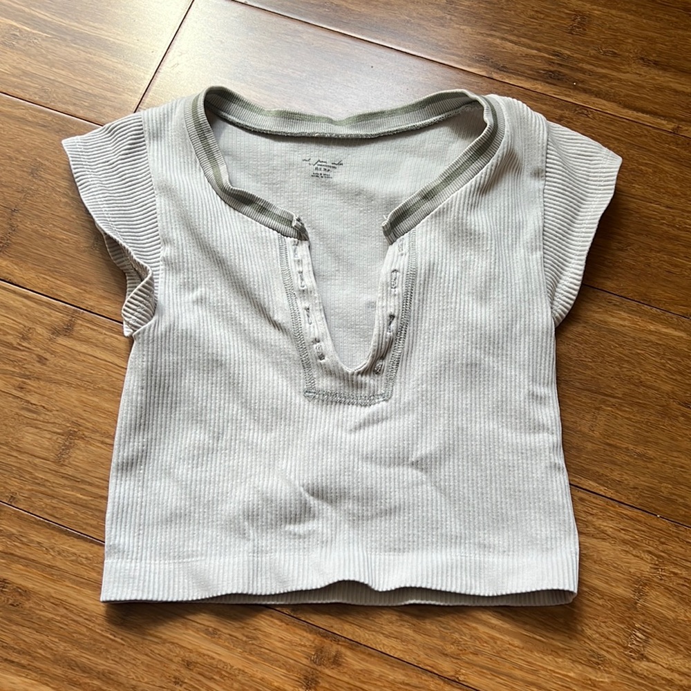urban outfitters go for gold seamless top